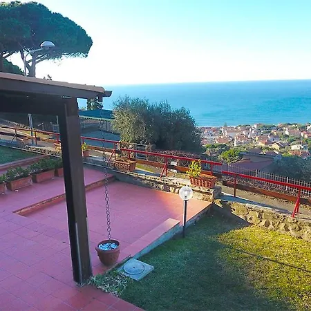 Via Monte Bianco * Castiglione della Pescaia